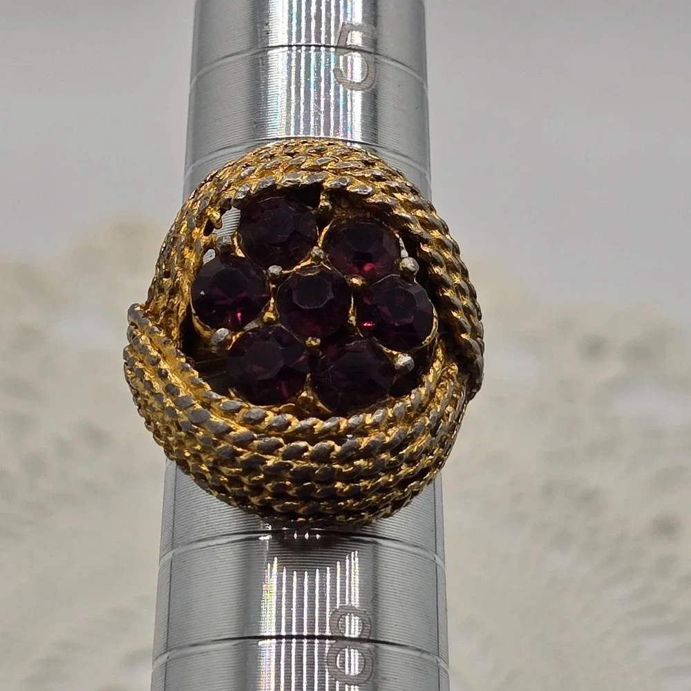 Vintage Purple Rope Cocktail Ring Rhinestone Adjustable Gold Tone Costume 6.5